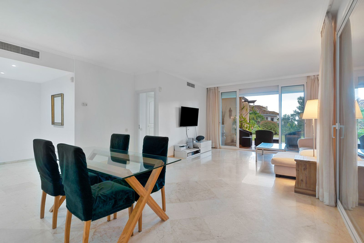 3 Bedroom Apartment in Marbella - Foto 7