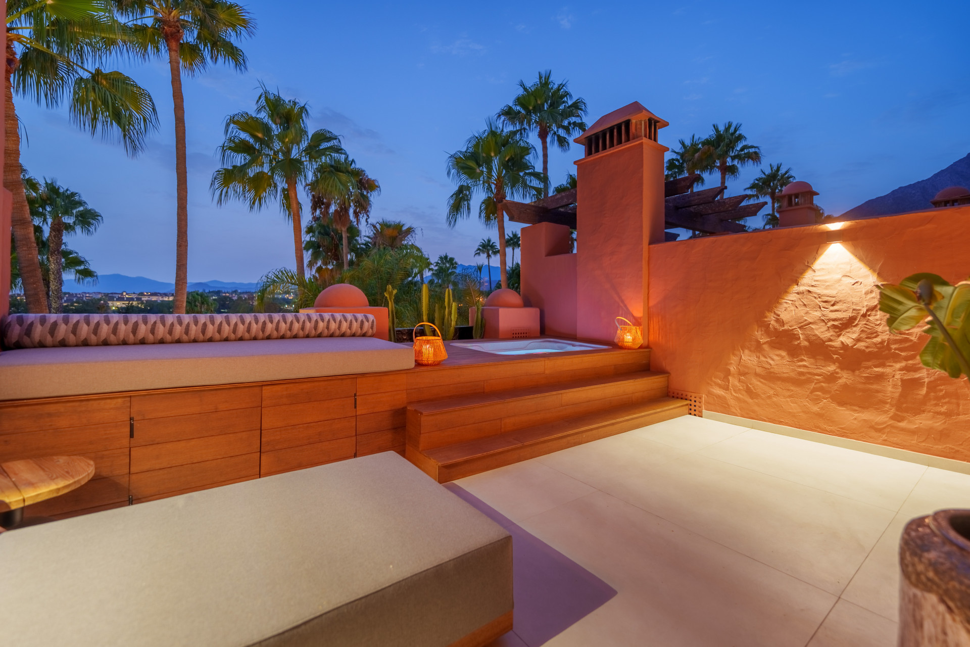 4 Bedroom Townhouse in Marbella - Photo 7