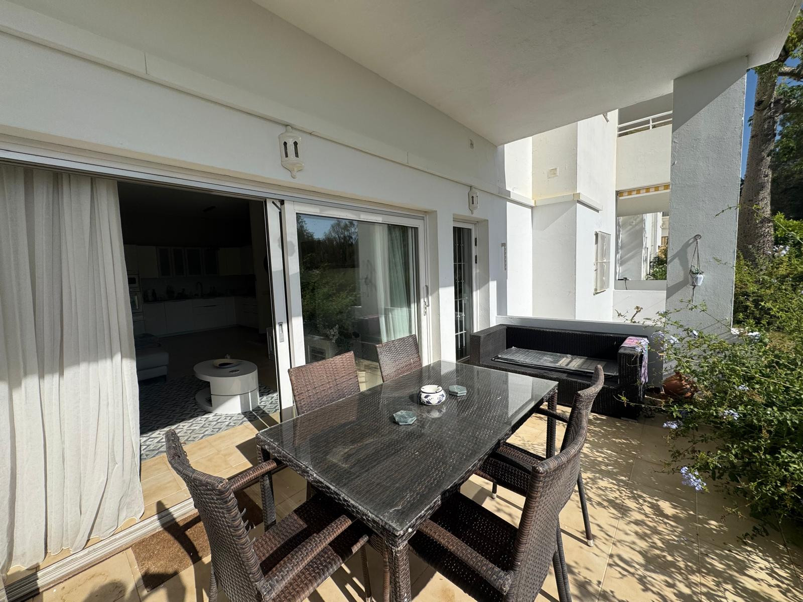 2 Bedroom Apartment in Estepona - Photo 15
