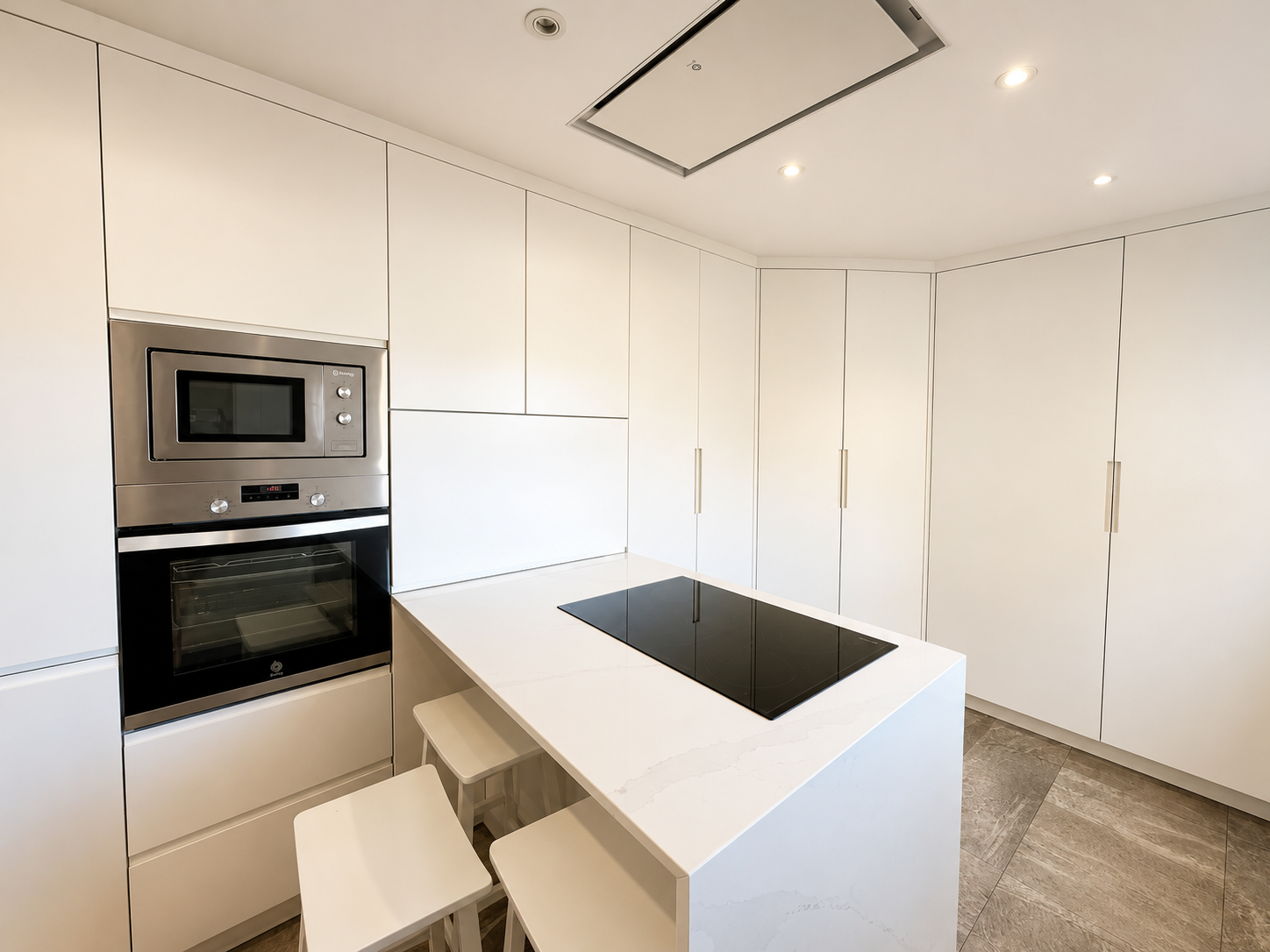 3 Bedroom Townhouse in Marbella - Photo 7
