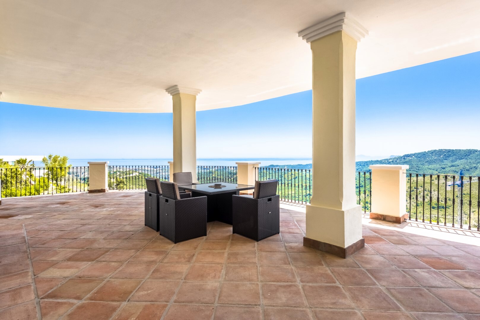 7 Bedroom Villa in Benahavís - Foto 6