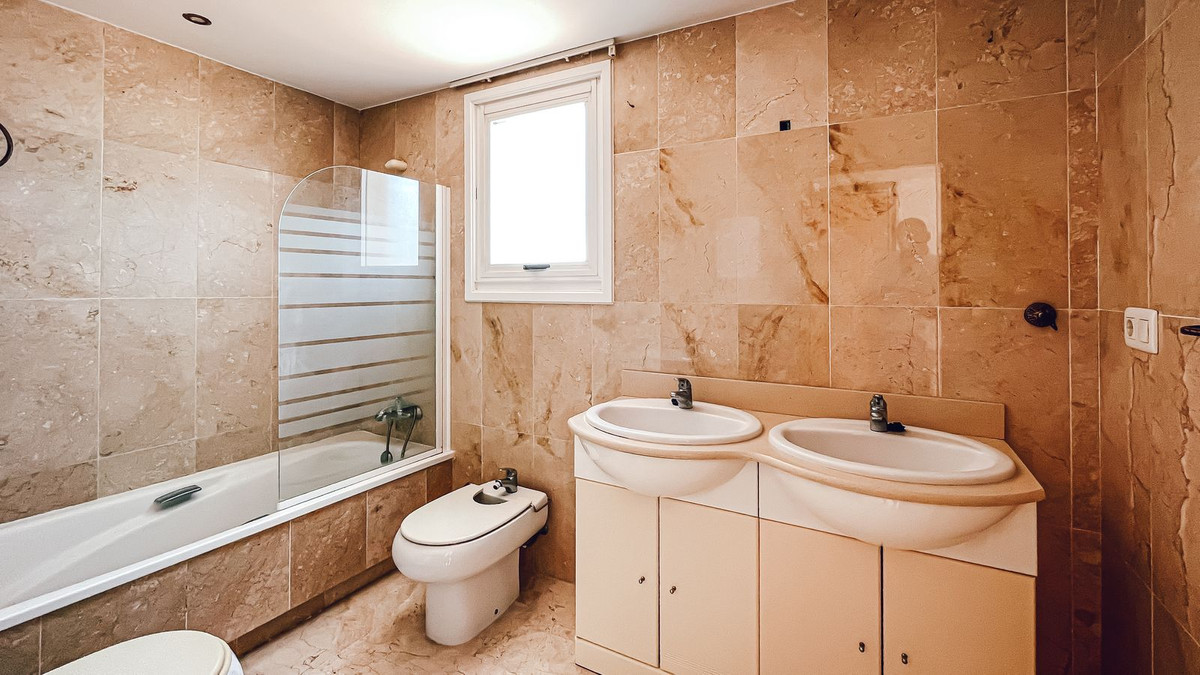 3 Bedroom Apartment in San Pedro de Alcántara - Фото 20