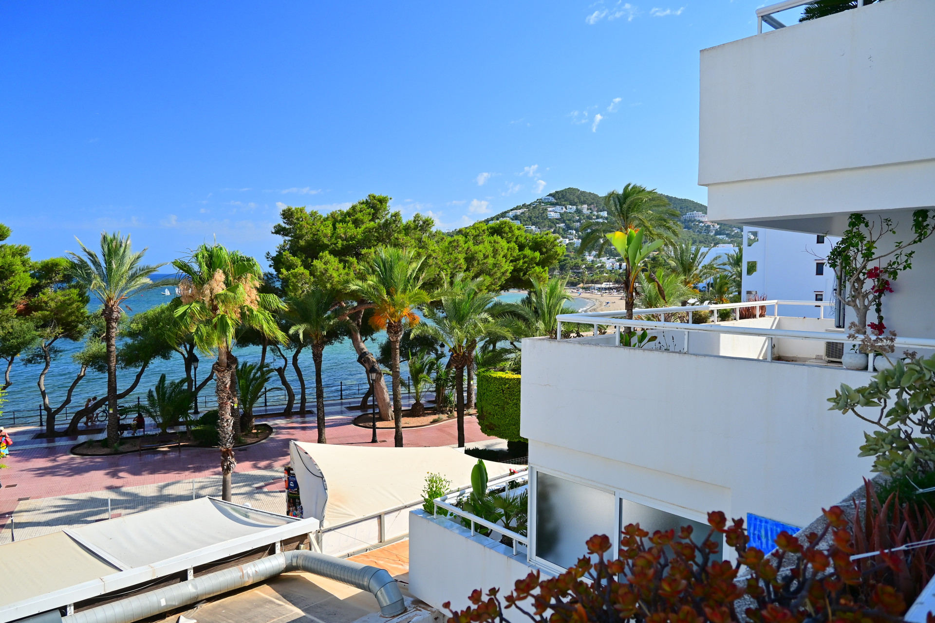 Apartamento com 3 quartos com vista mar em Baleares, Espanha – Foto 2