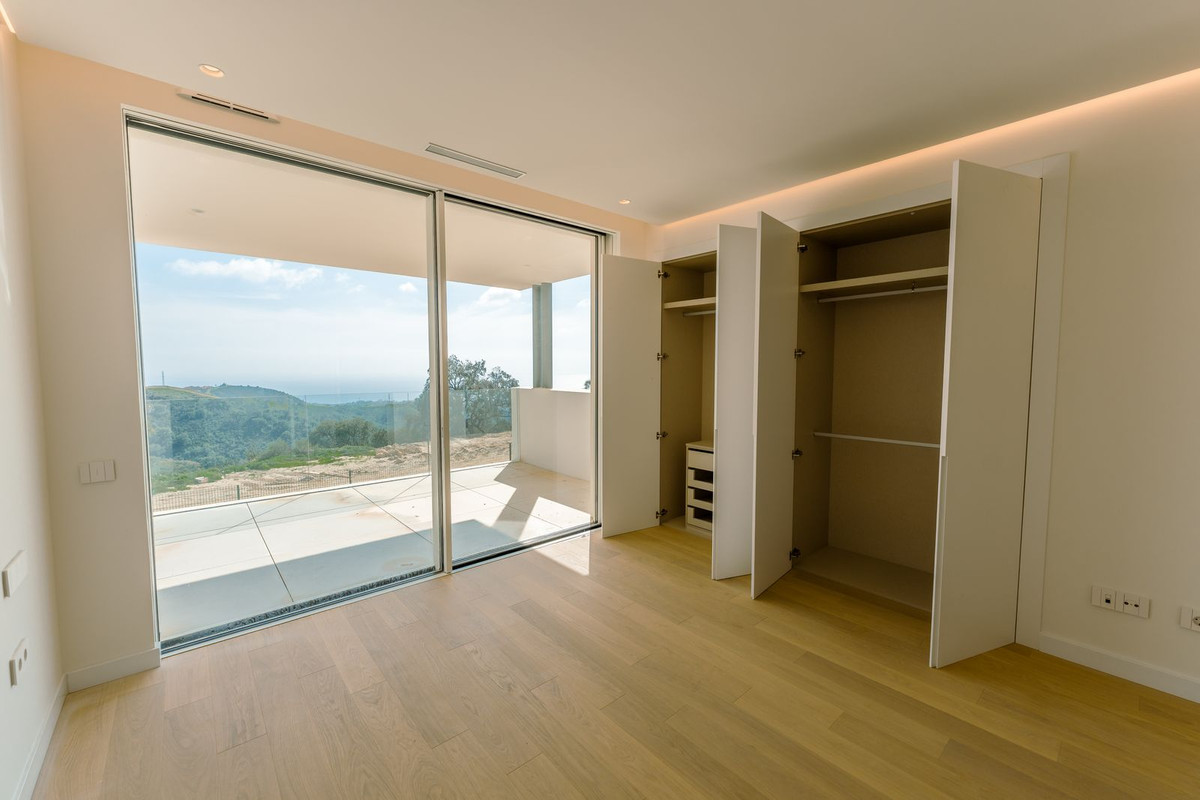 4 Bedroom Apartment in Ojén - Photo 9