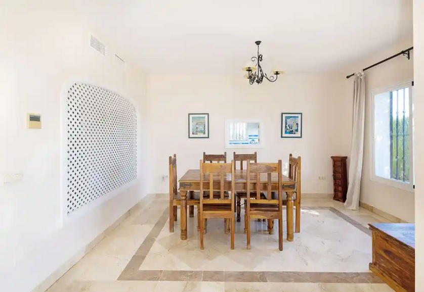 4 Bedroom Villa in La Alcaidesa - Photo 11