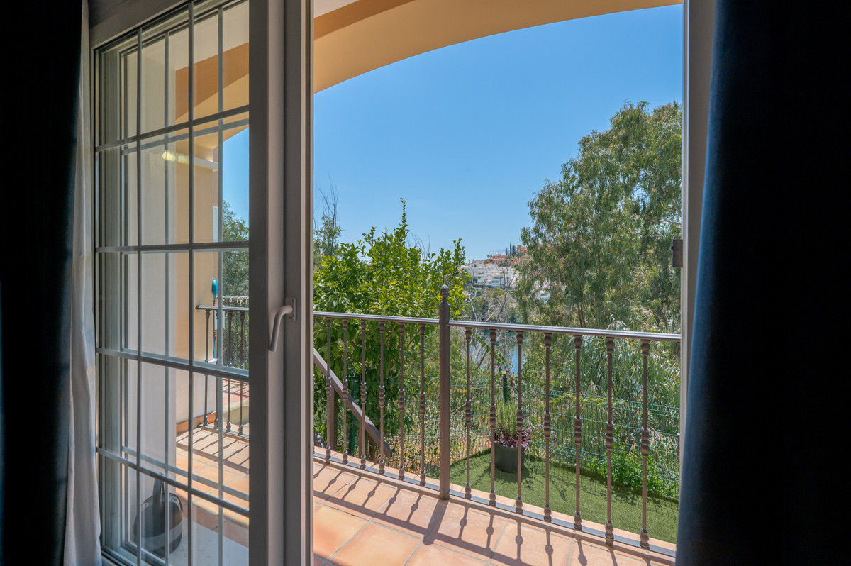 3 Bedroom Villa in Marbella - Photo 31