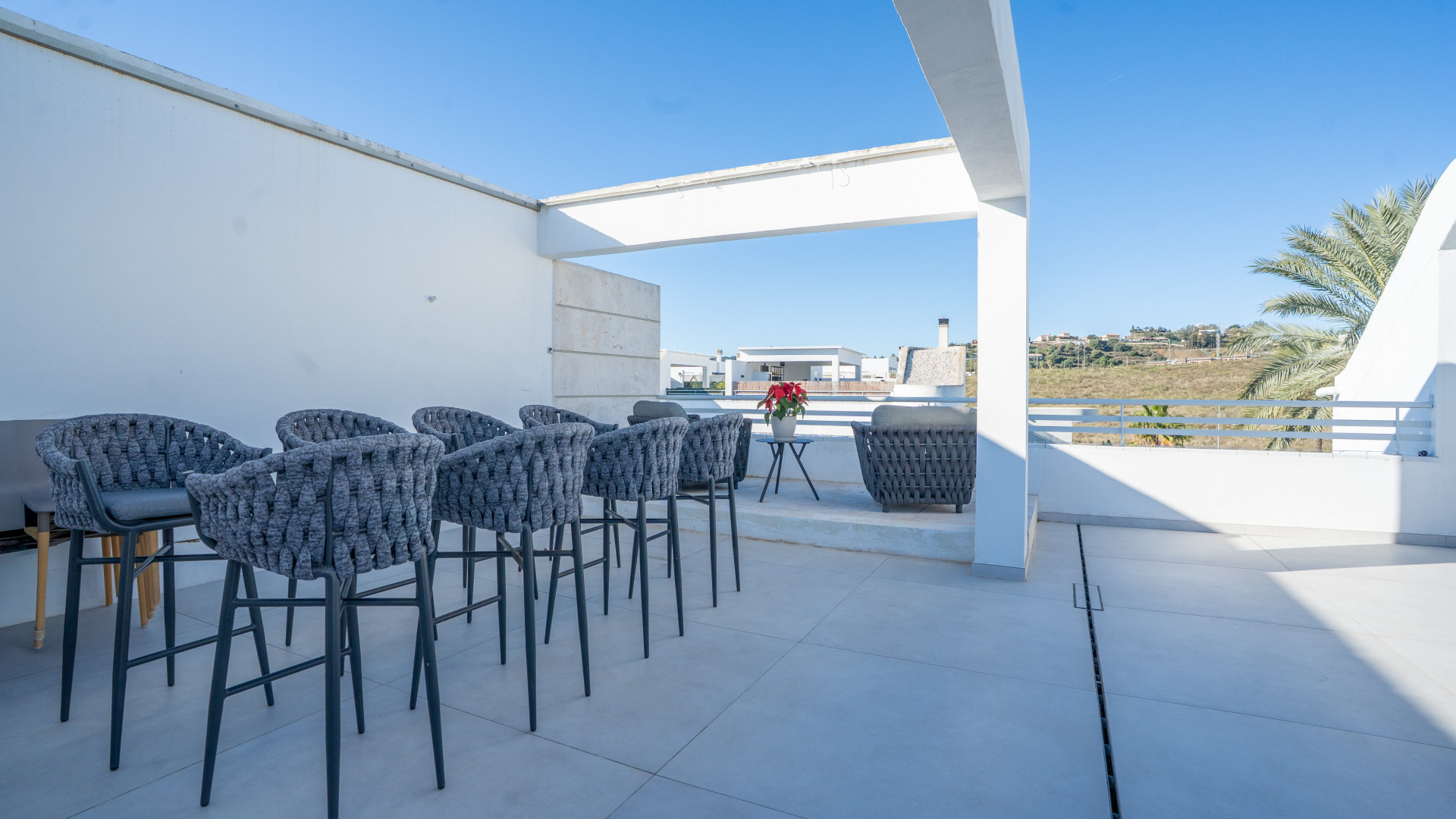 2 Bedroom Penthouse in Mijas - Photo 13