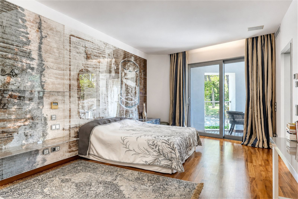 4 Bedroom Villa in Marbella - Foto 15