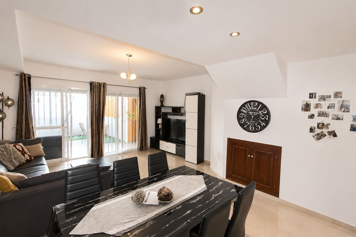 5 Bedroom Townhouse in Marbella - Фото 9