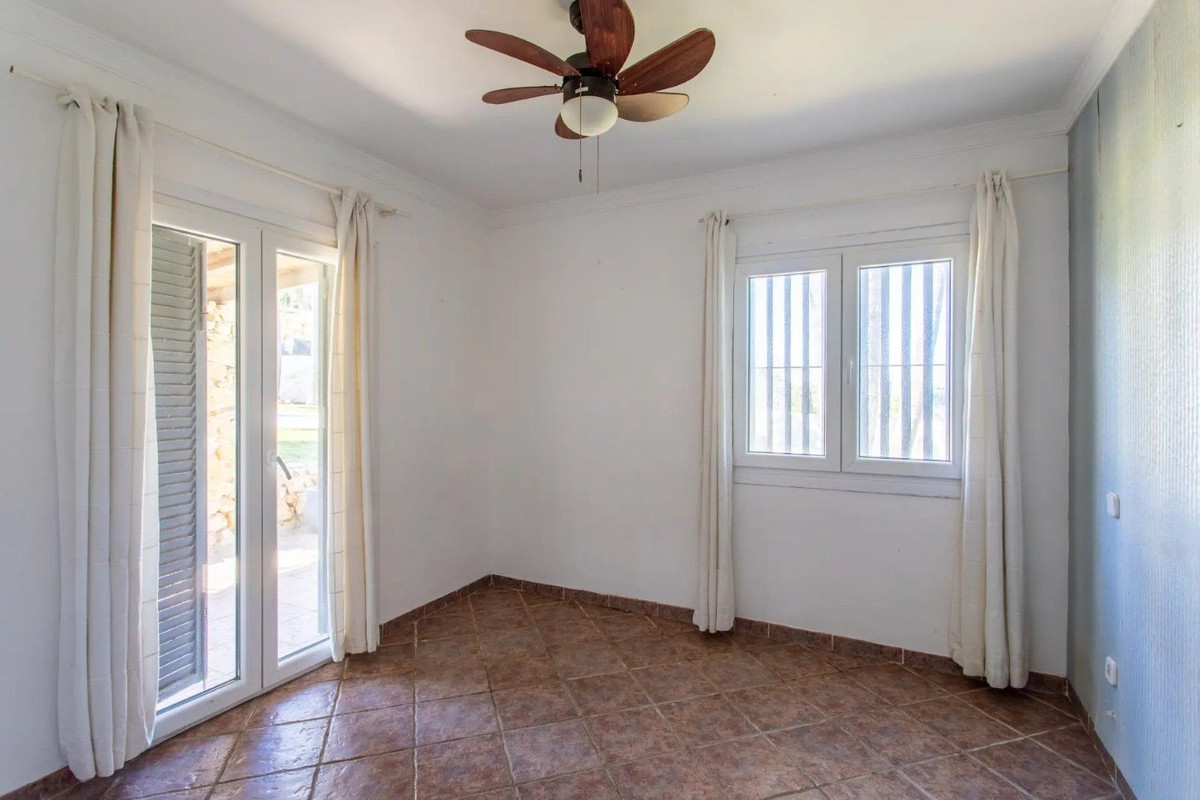 3 Bedroom Villa in Manilva - Photo 23