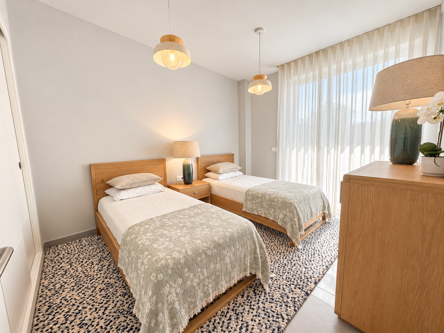 3 Bedroom Apartment in Marbella - Photo 9
