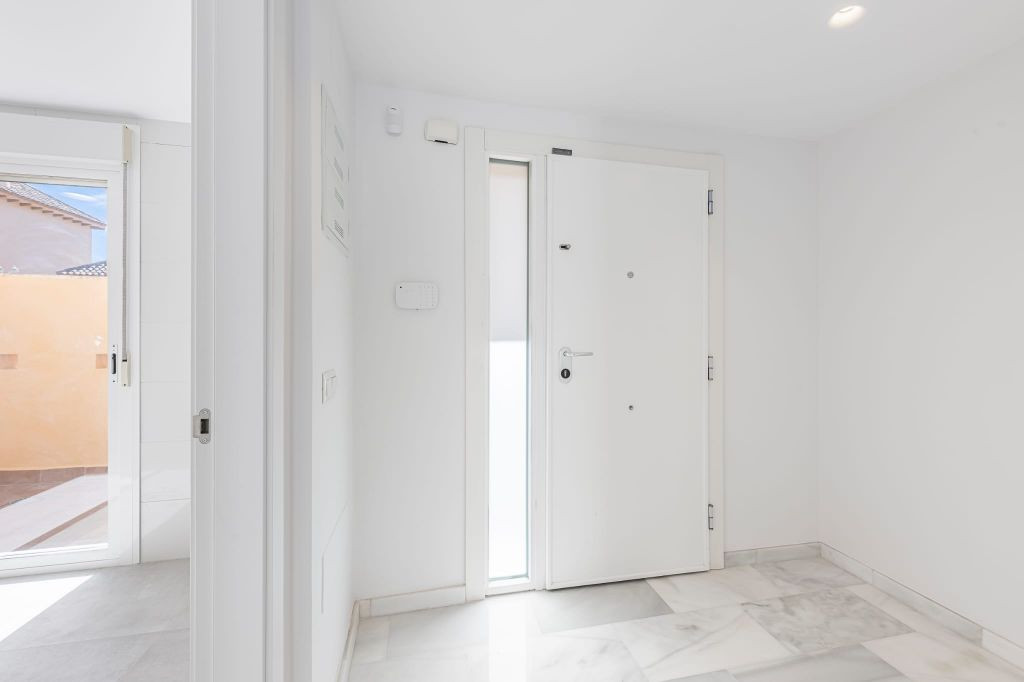 4 Bedroom Townhouse in Mijas - Photo 21