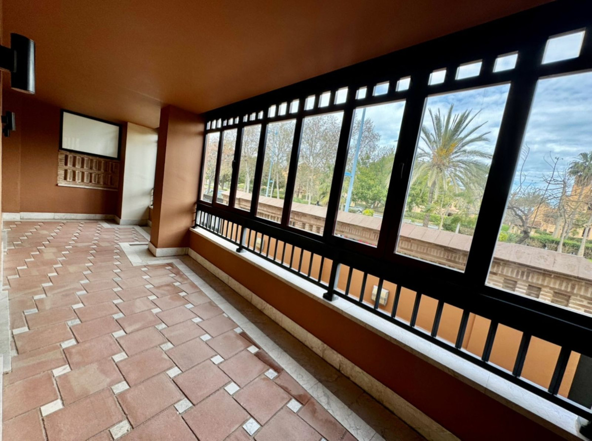 3 Bedroom Apartment in San Pedro de Alcántara - Photo 19