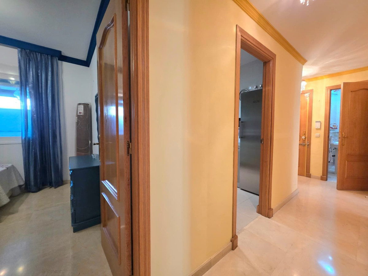 2 Bedroom Apartment in Marbella - Photo 19