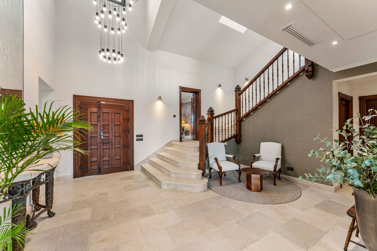 5 Bedroom Villa in Benahavís - Foto 22