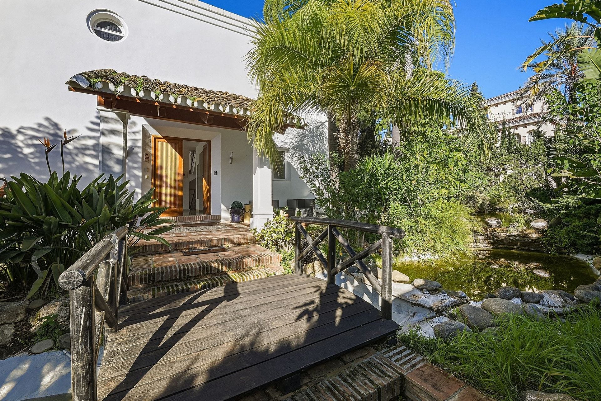 8 Bedroom Villa in Marbella - Photo 22