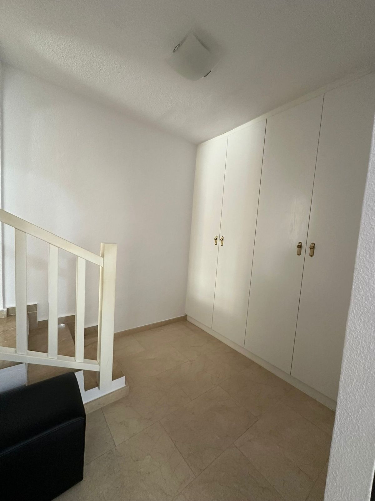 3 Bedroom Apartment in Marbella - Photo 5