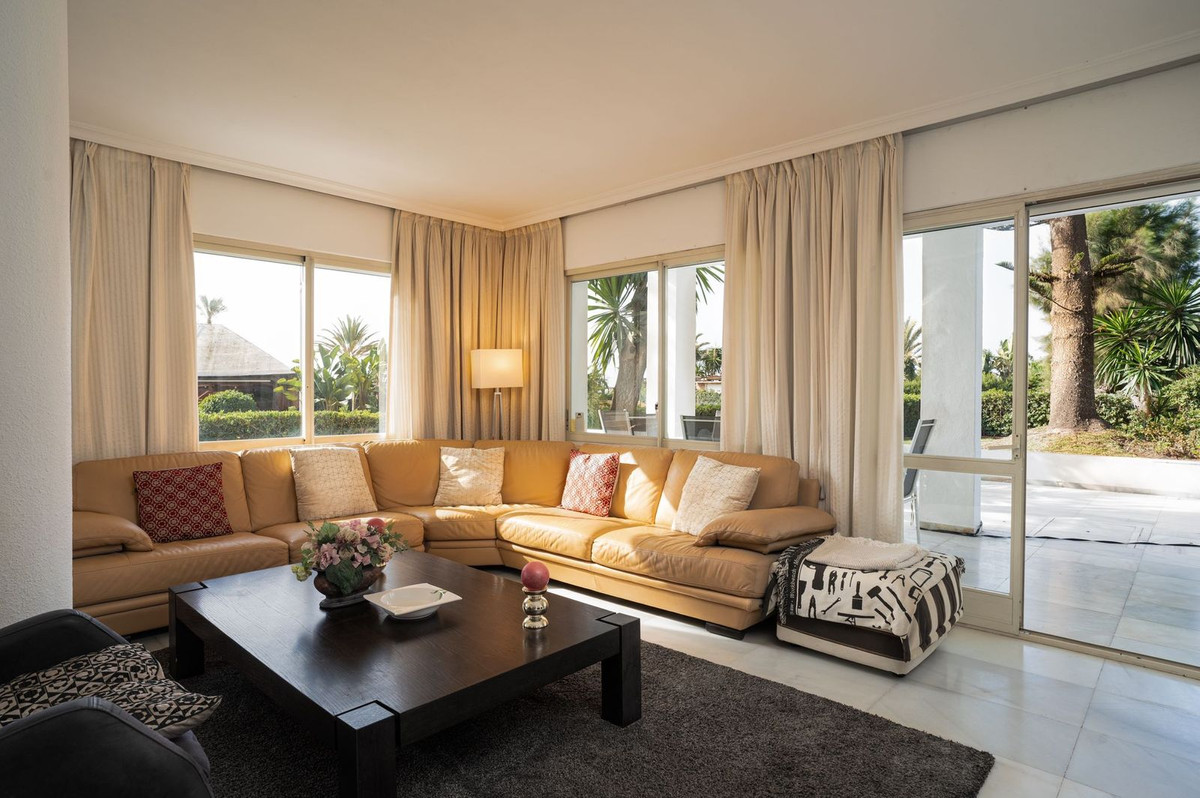 3 Bedroom Apartment in San Pedro de Alcántara - Фото 2