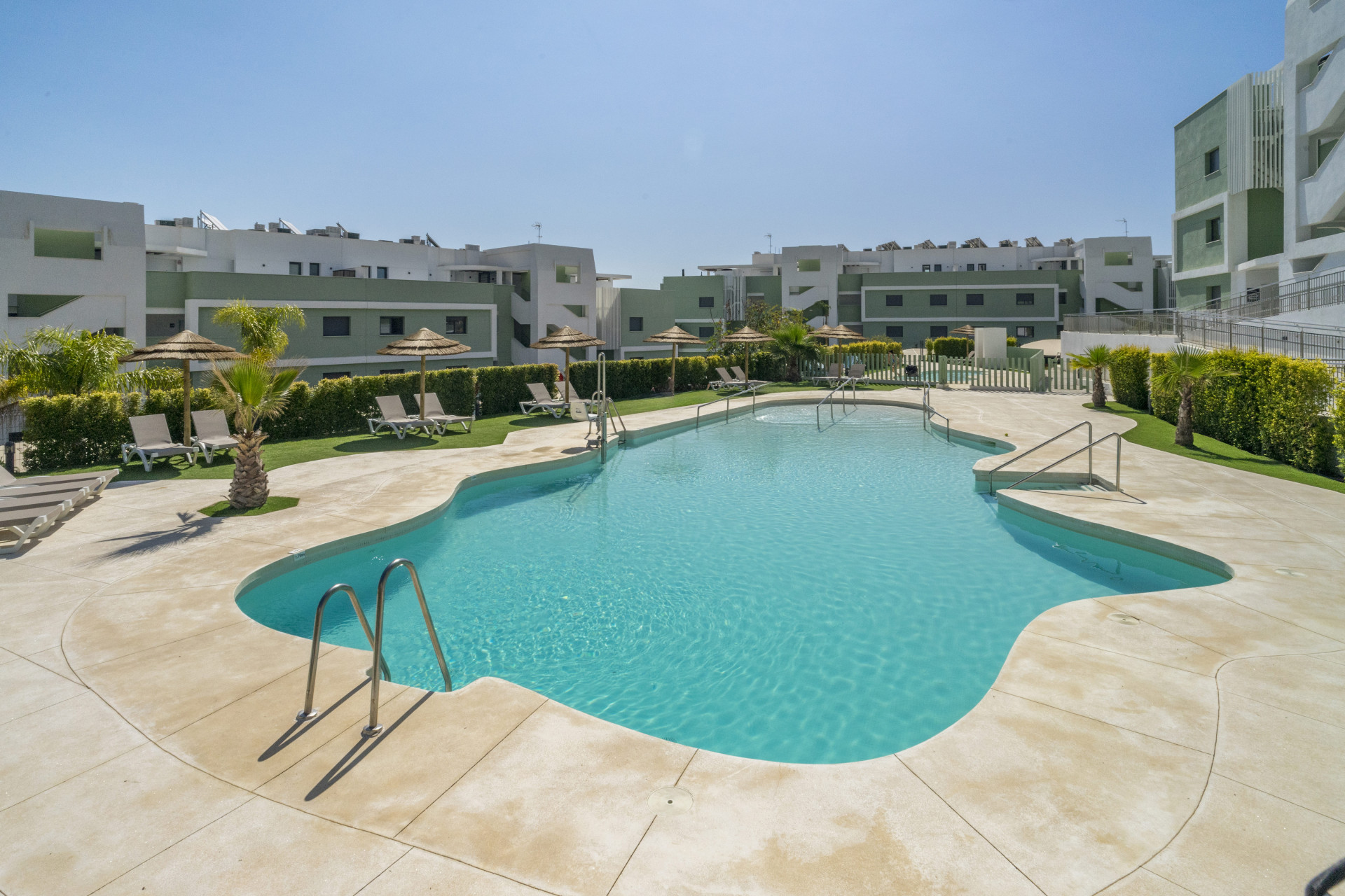 2 Bedroom Penthouse in Mijas - Photo 42