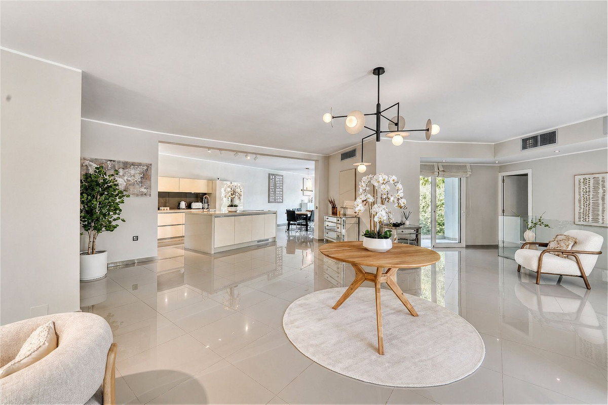 4 Bedroom Villa in Benahavís - Foto 10