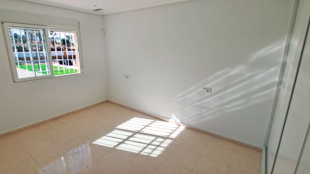Moradia com 3 quartos com piscina em Alicante, Espanha – Foto 13