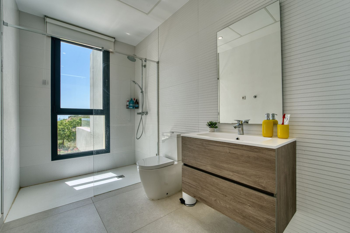 3 Bedroom Townhouse in Casares - Photo 19