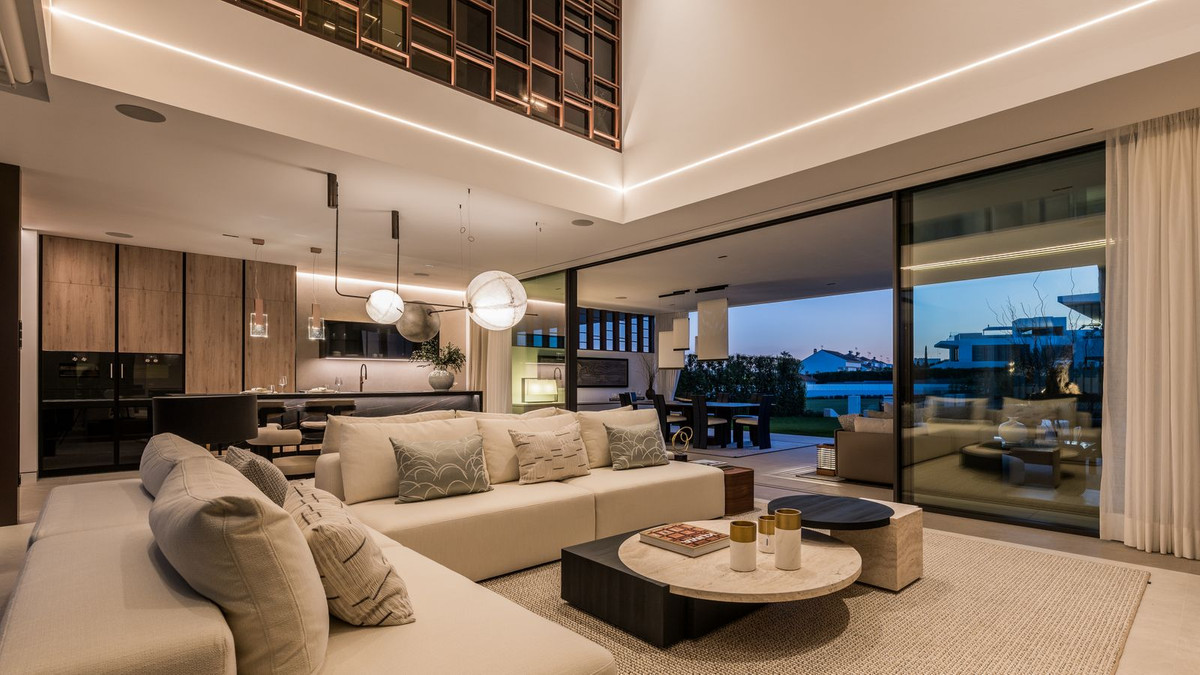 4 Bedroom Villa in Marbella - Foto 50