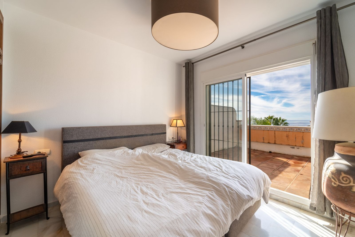 3 Bedroom Townhouse in Marbella - Photo 32