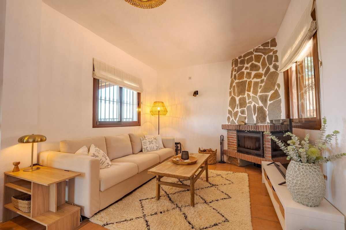 3 Bedroom Villa in Coín - Photo 23