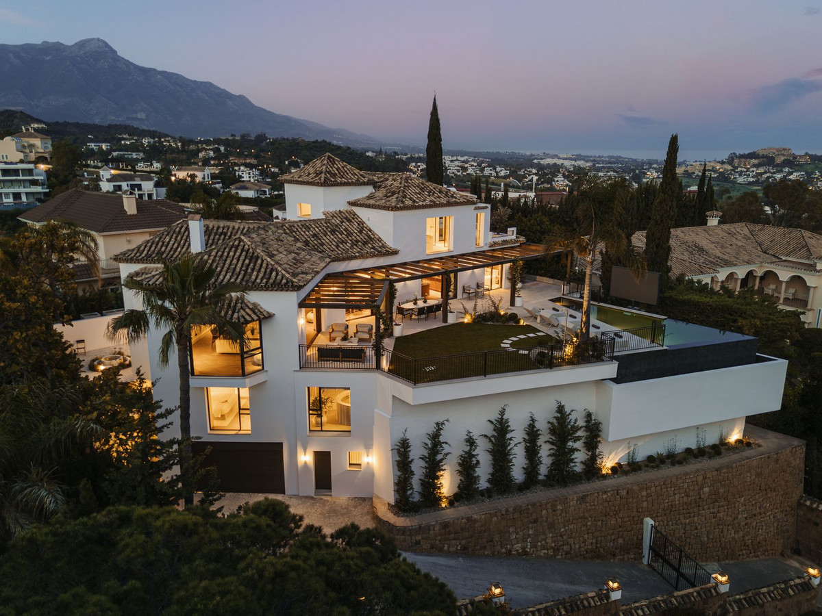 Villa in Benahavis
