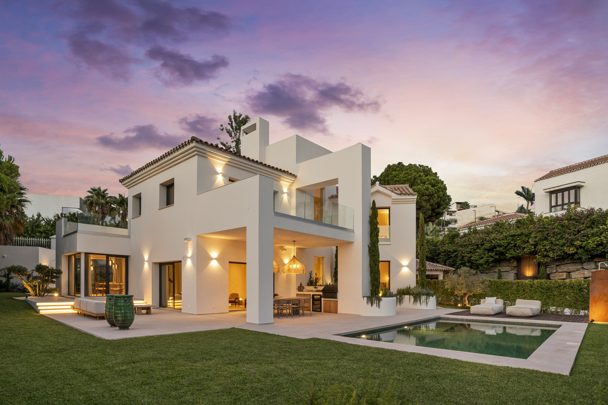 4 Bedroom Villa in Benahavís - Фото 29