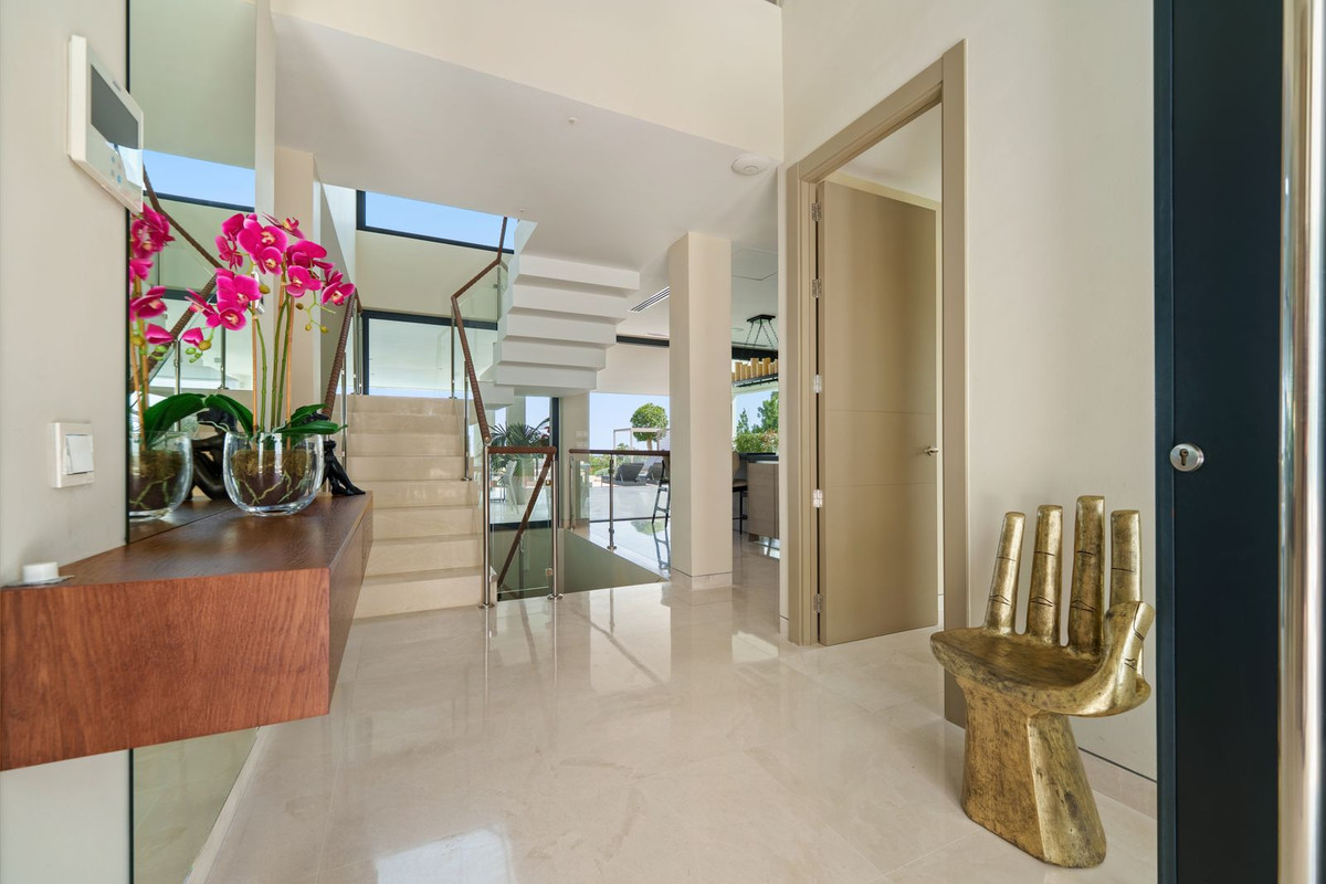 5 Bedroom Villa in Marbella - Foto 2