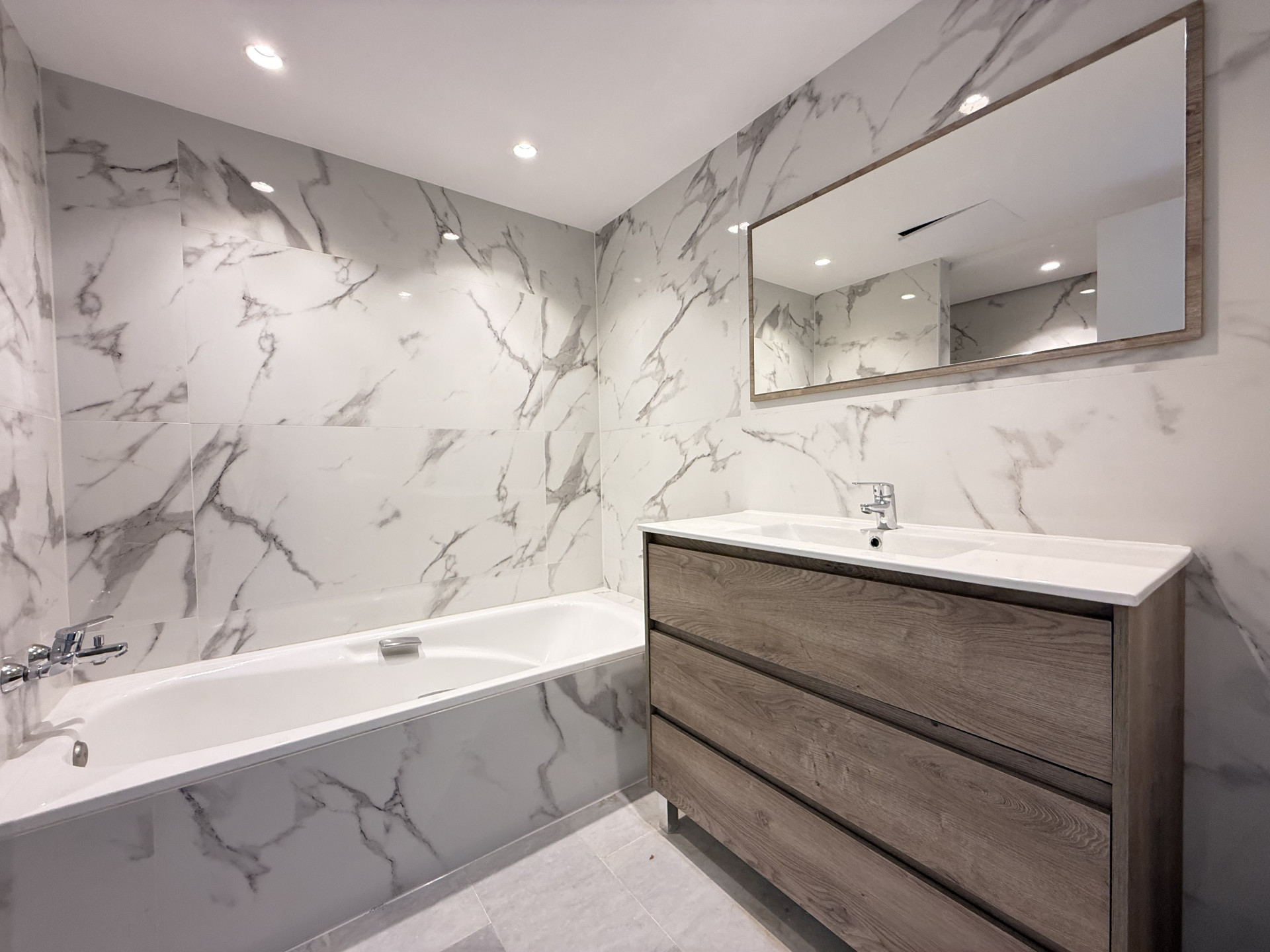 3 Bedroom Penthouse in San Pedro de Alcántara - Photo 8