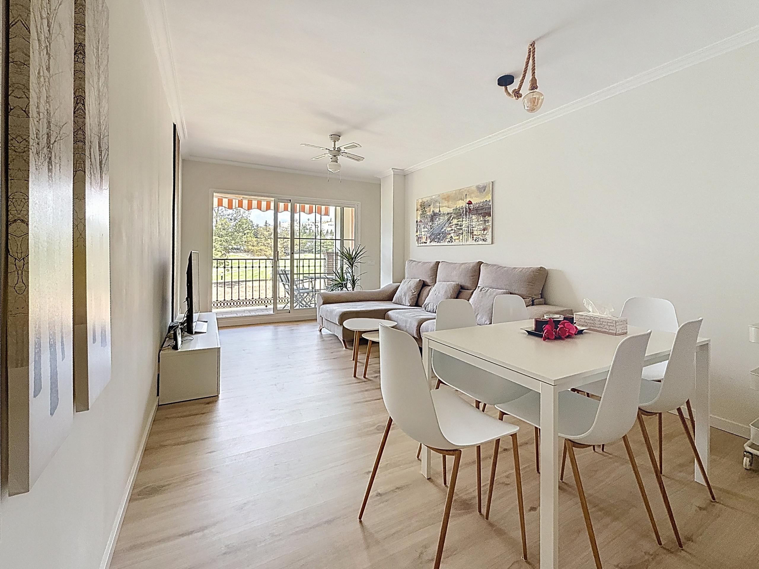 2 Bedroom Apartment in Mijas