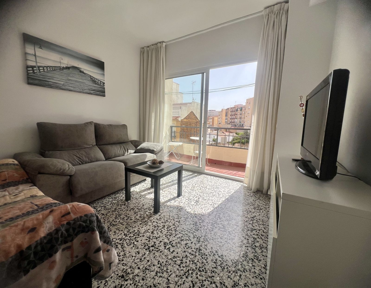 3 Bedroom Apartment in Málaga - Photo 10