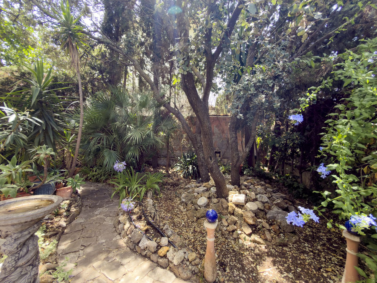 4 Bedroom Villa in Coín - Photo 46