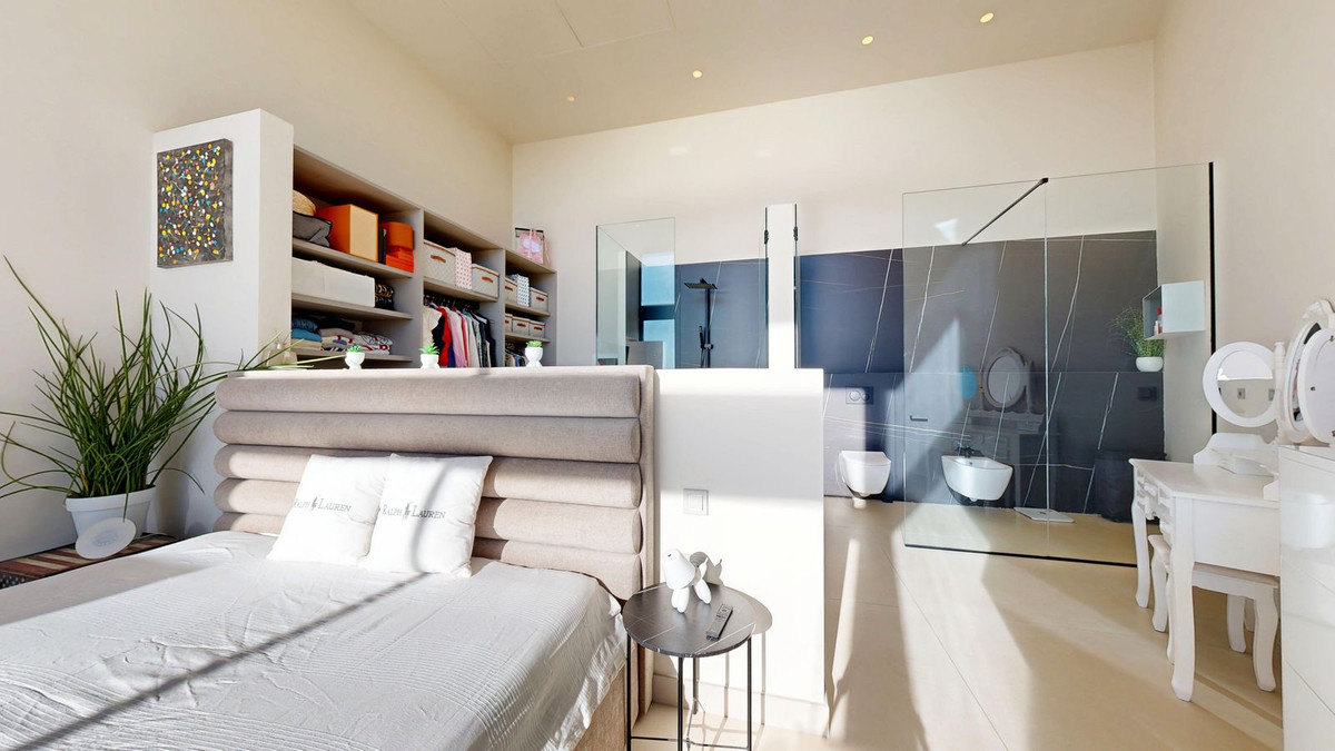 4 Bedroom Villa in Marbella - Foto 10