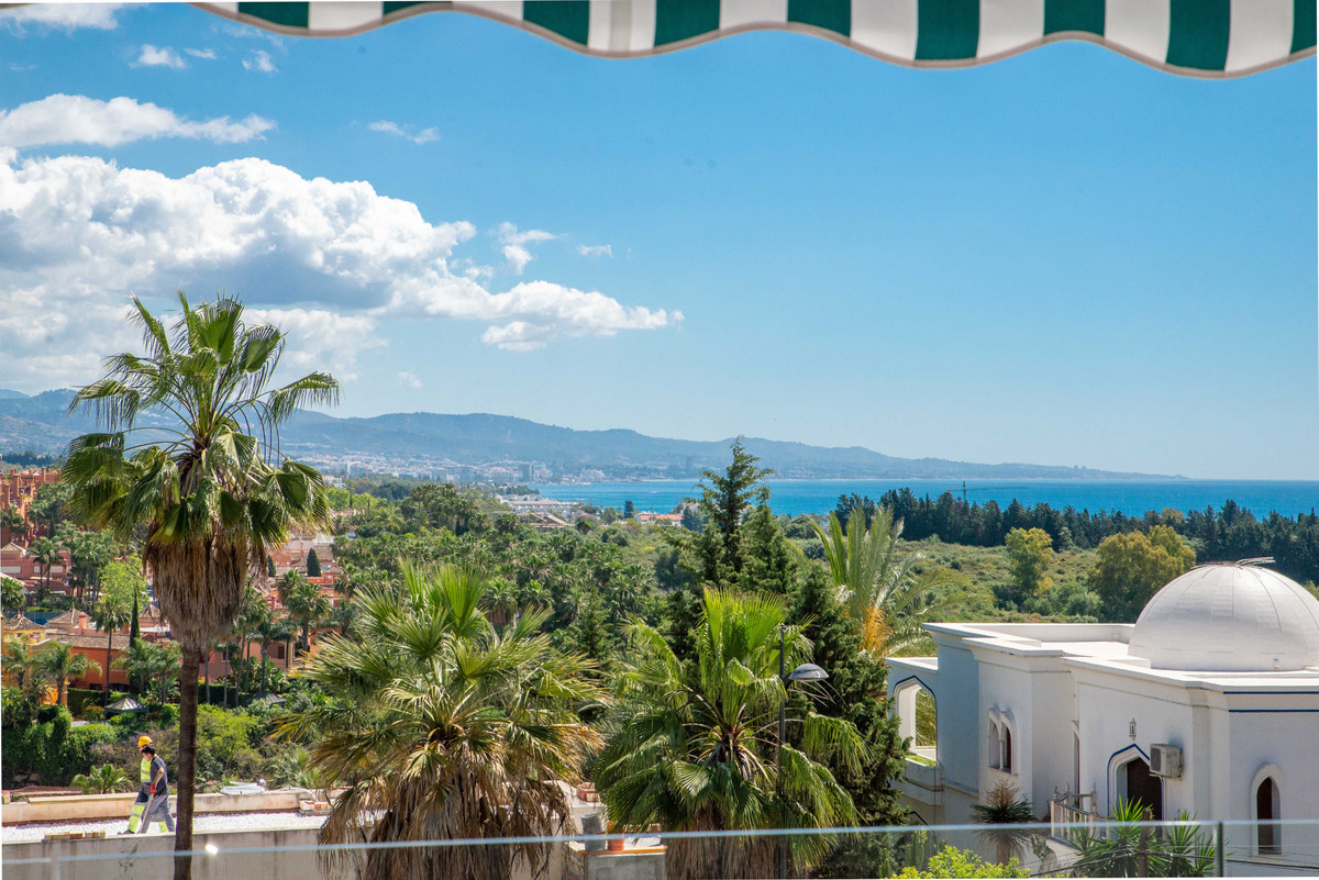 3 Bedroom Apartment in Marbella - Photo 36