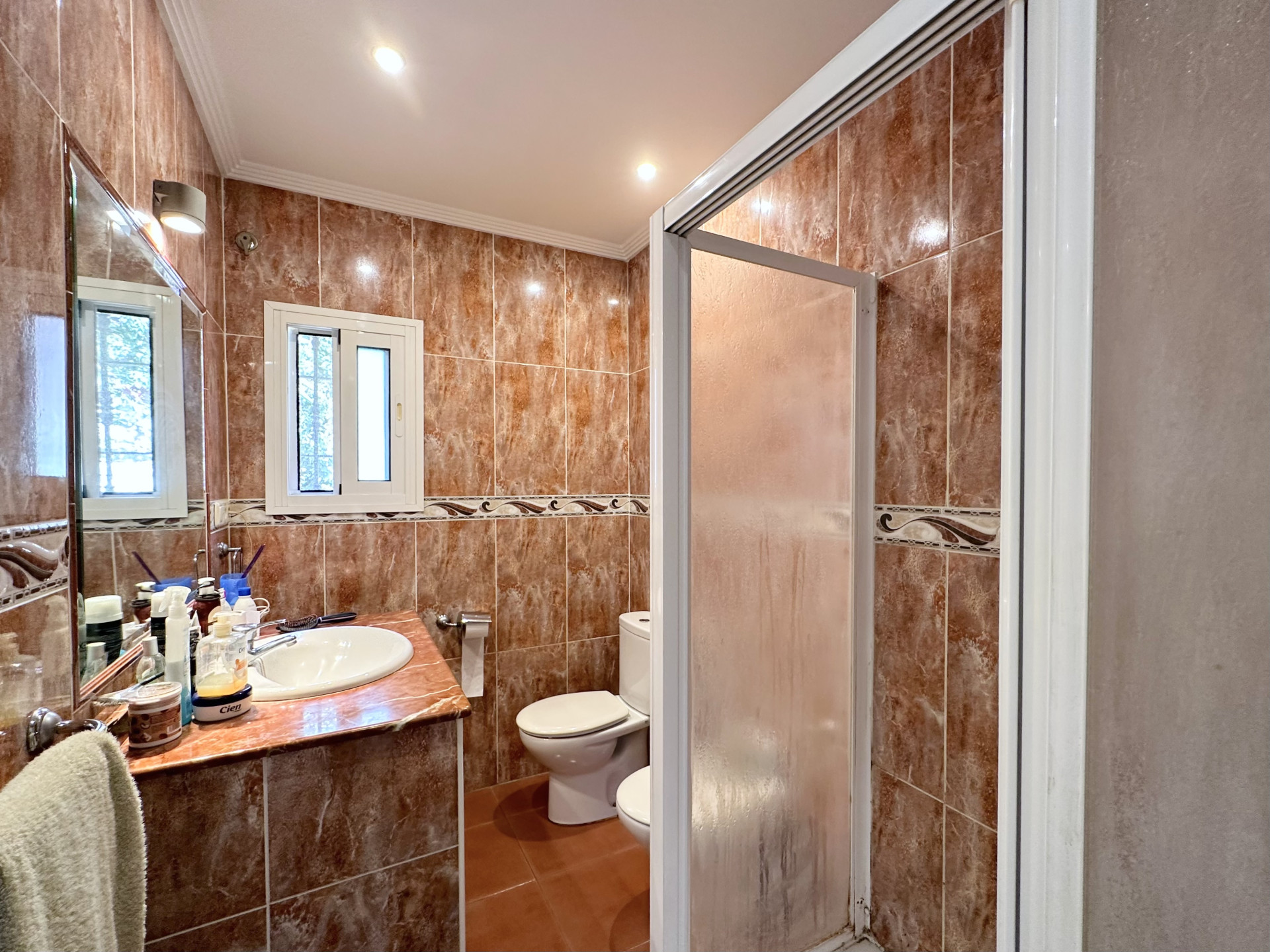 3 Bedroom Villa in Fuengirola - Photo 16