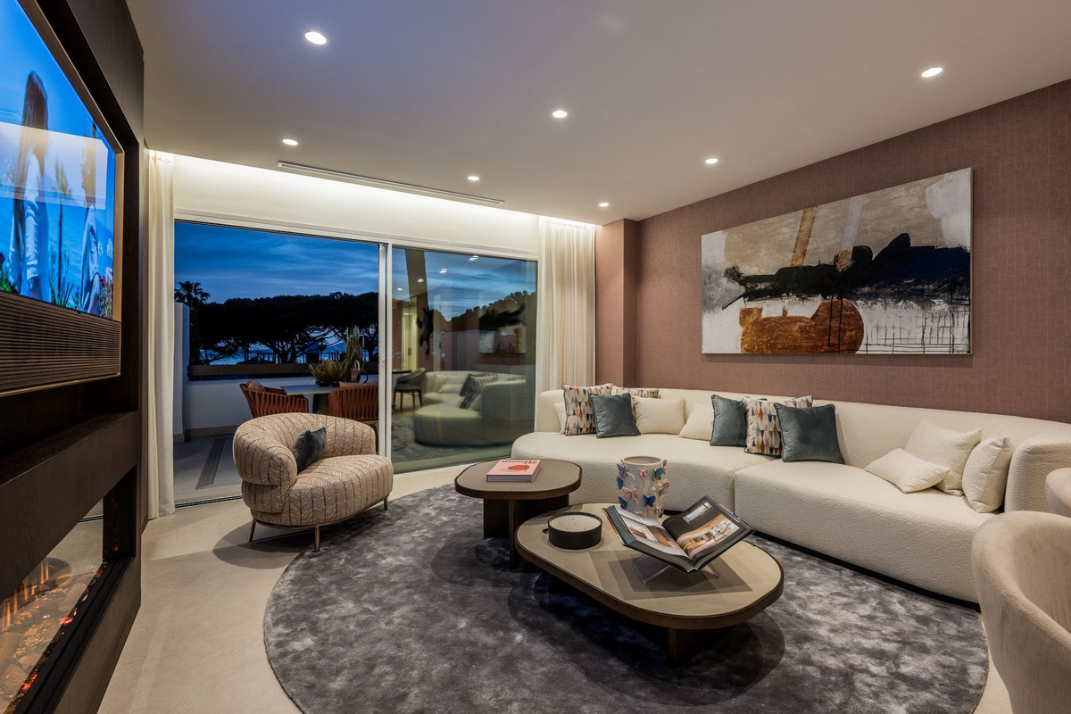 3 Bedroom Apartment in Marbella - Photo 21