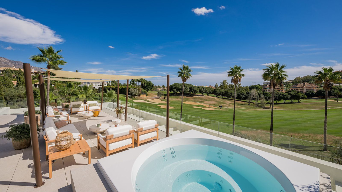 4 Bedroom Villa in Marbella - Фото 37