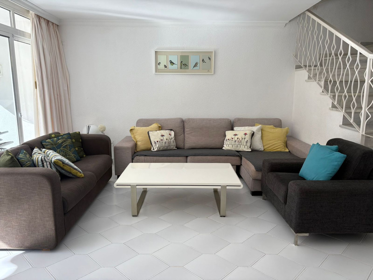 3 Bedroom Villa in Mijas - Photo 12