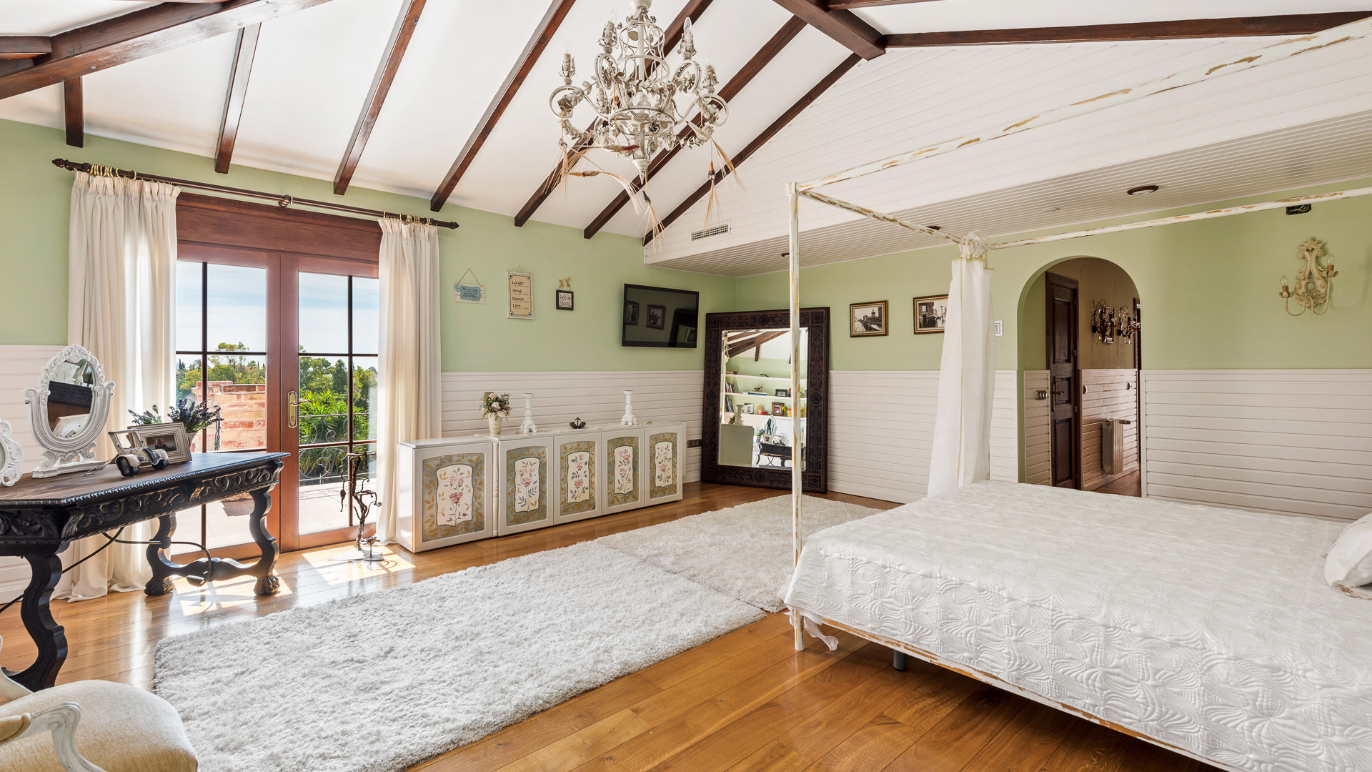 5 Bedroom Villa in Benahavís - Foto 16