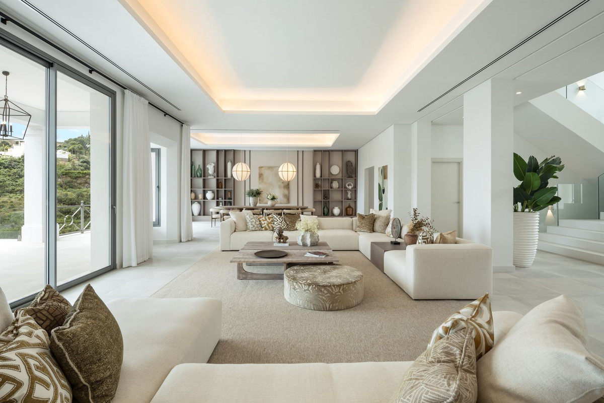 5 Bedroom Villa in Benahavís - Foto 3