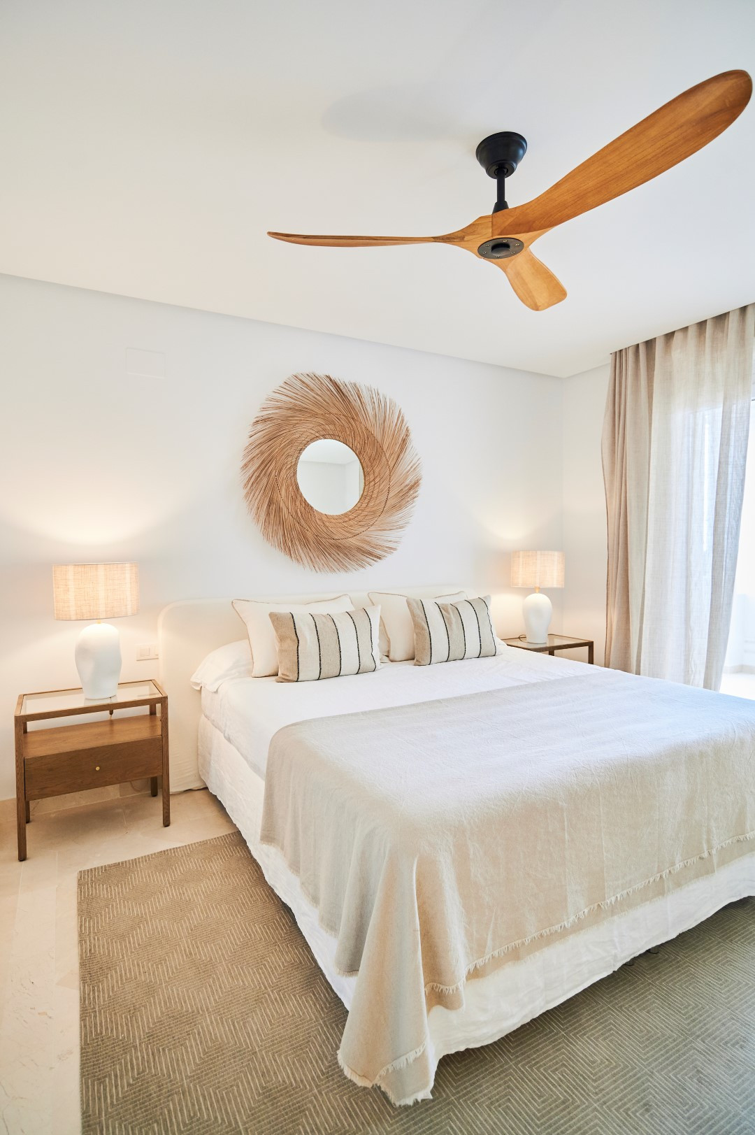 2 Bedroom Apartment in Marbella - Photo 16