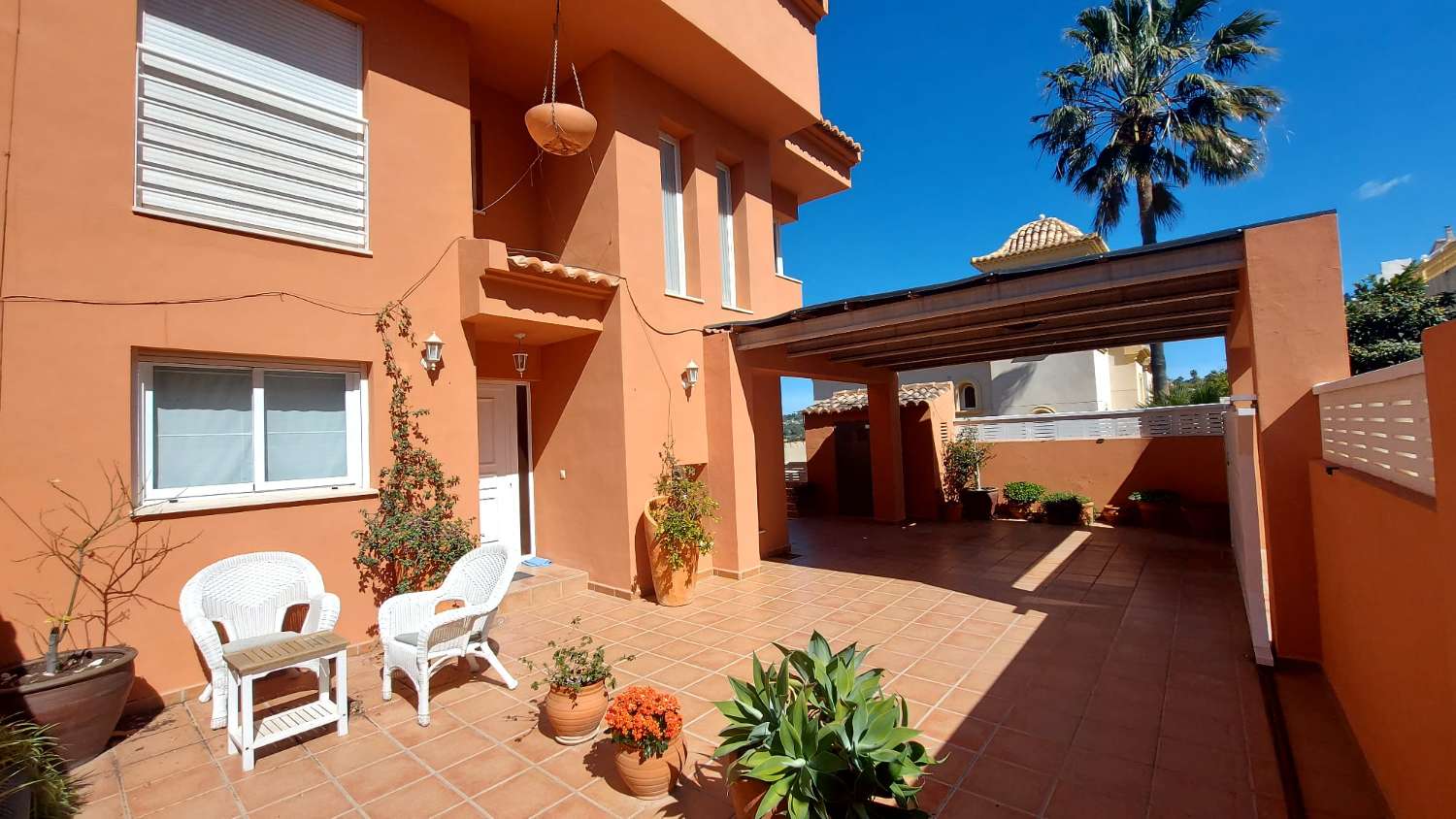 Moradia com 4 quartos com piscina em Alicante, Espanha – Foto 1