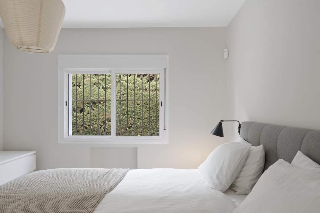 2 Bedroom Apartment in Marbella - Photo 14