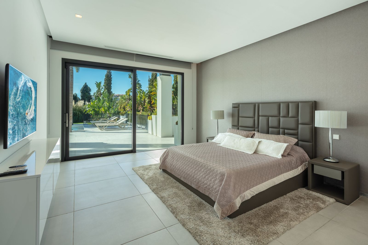 5 Bedroom Villa in Marbella - Foto 18