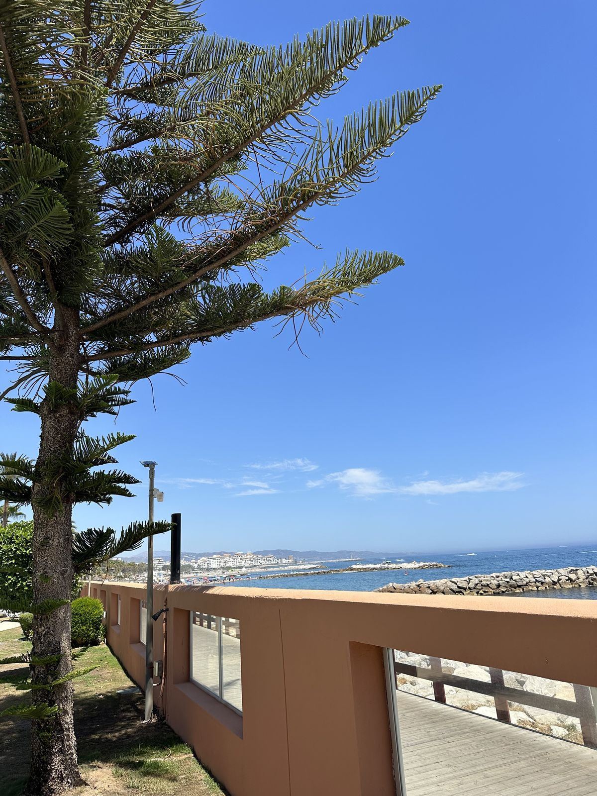 2 Bedroom Apartment in Marbella - Photo 34