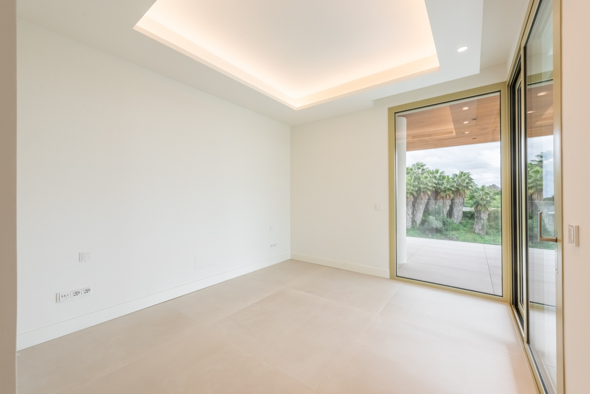 4 Bedroom Townhouse in Marbella - Photo 21